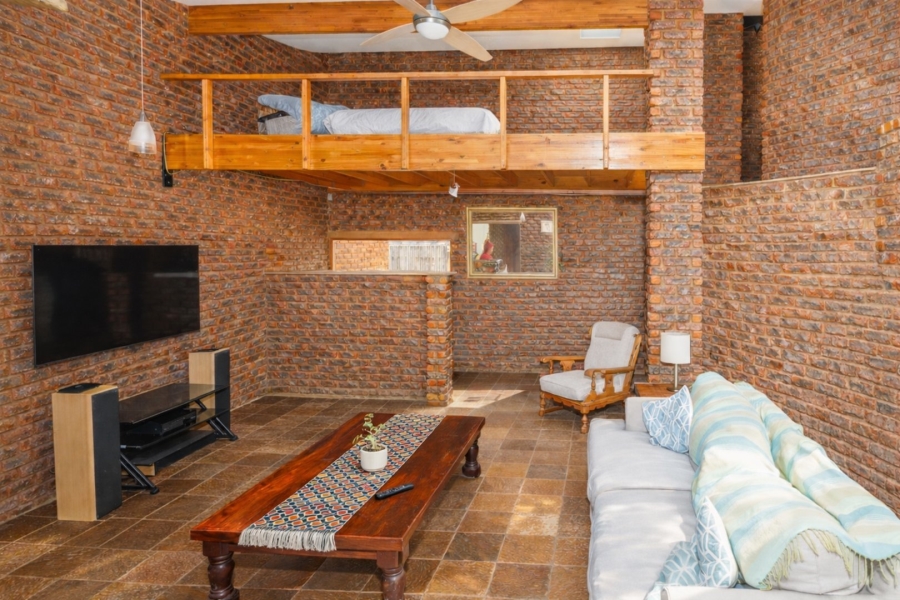 3 Bedroom Property for Sale in Meerhof North West